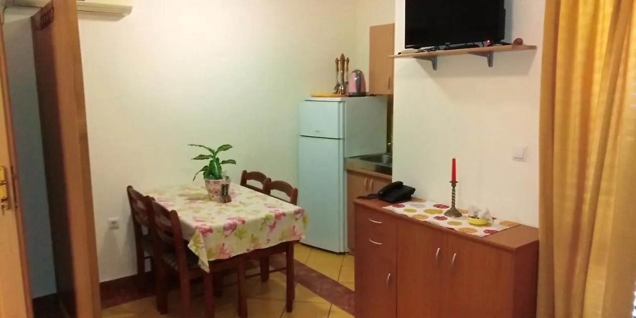 Casa Del Sol Bed&Breakfast Sukošan