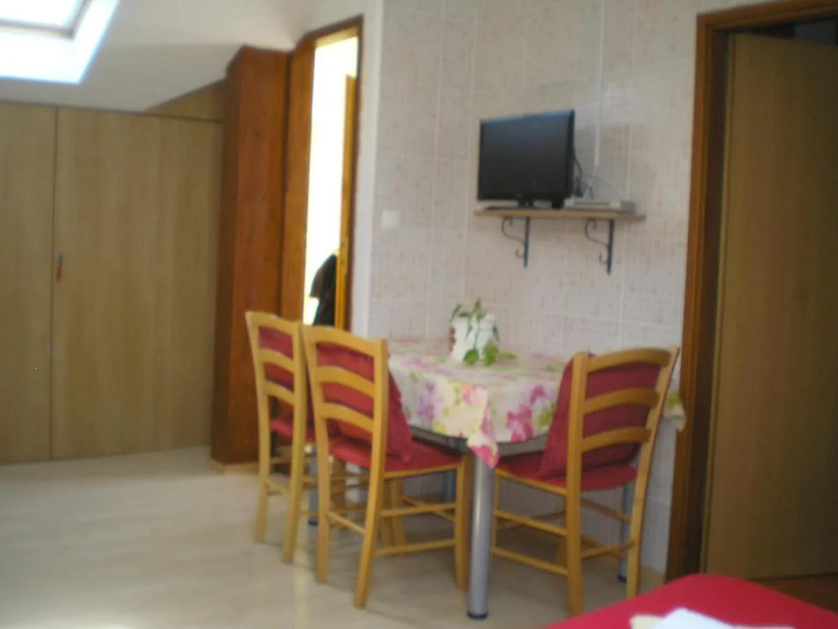 Casa Del Sol Bed&Breakfast Sukošan Appartement