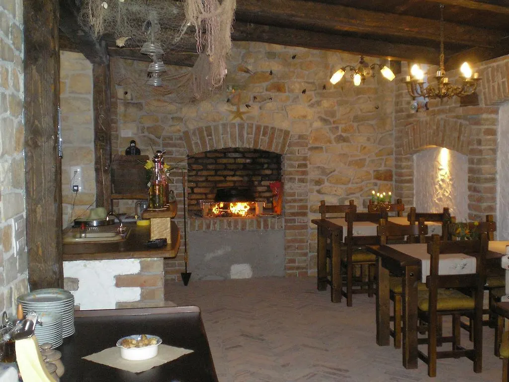 Casa Del Sol Bed&Breakfast Sukošan